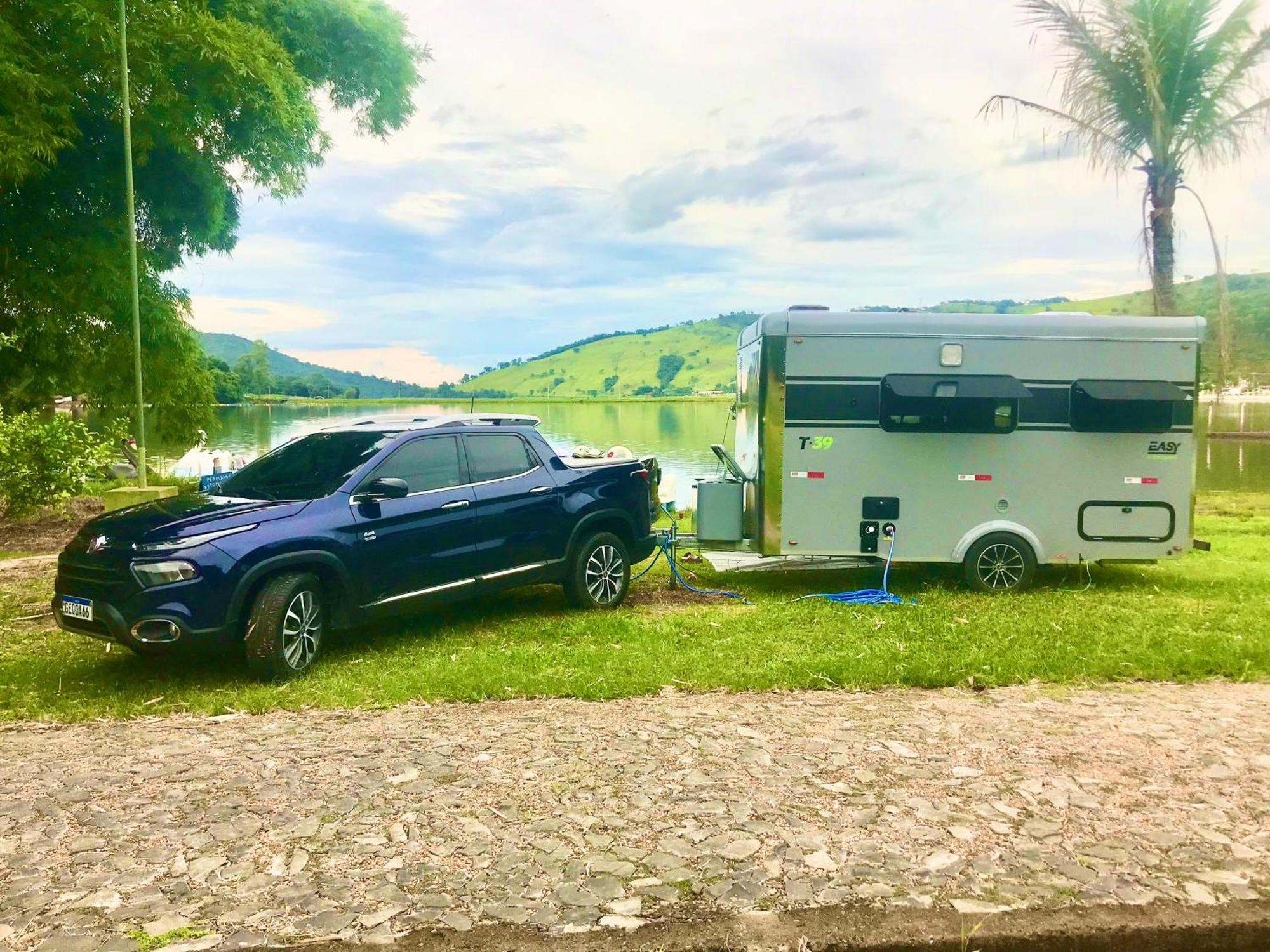 מלון Capitólio Pousada E Camping Recanto Da Praia מראה חיצוני תמונה