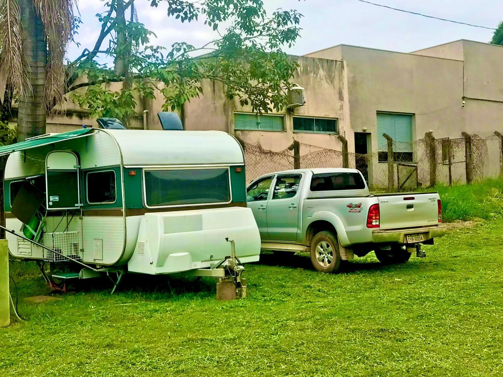 מלון Capitólio Pousada E Camping Recanto Da Praia מראה חיצוני תמונה